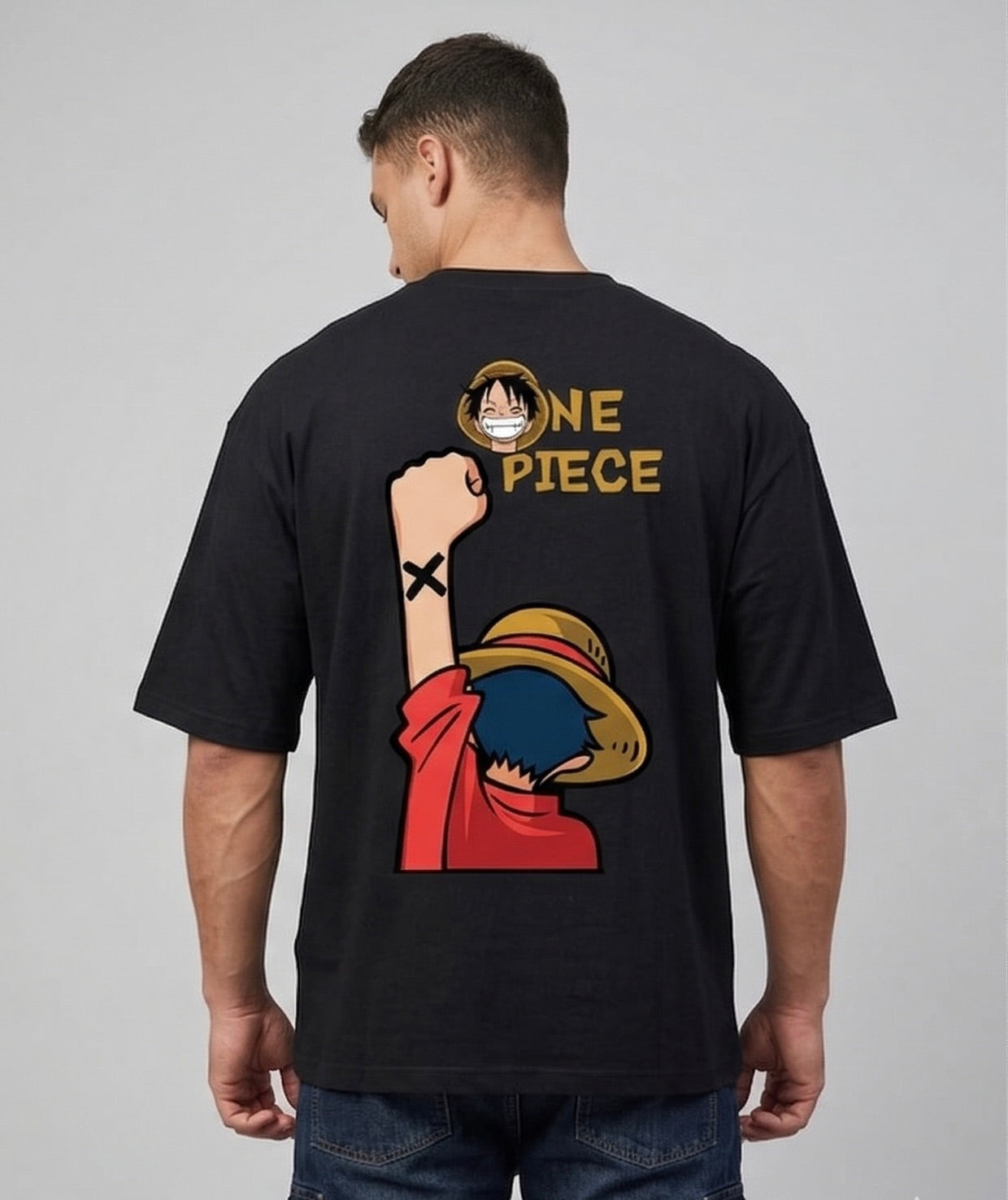 One Piece - Oversized T-Shirt